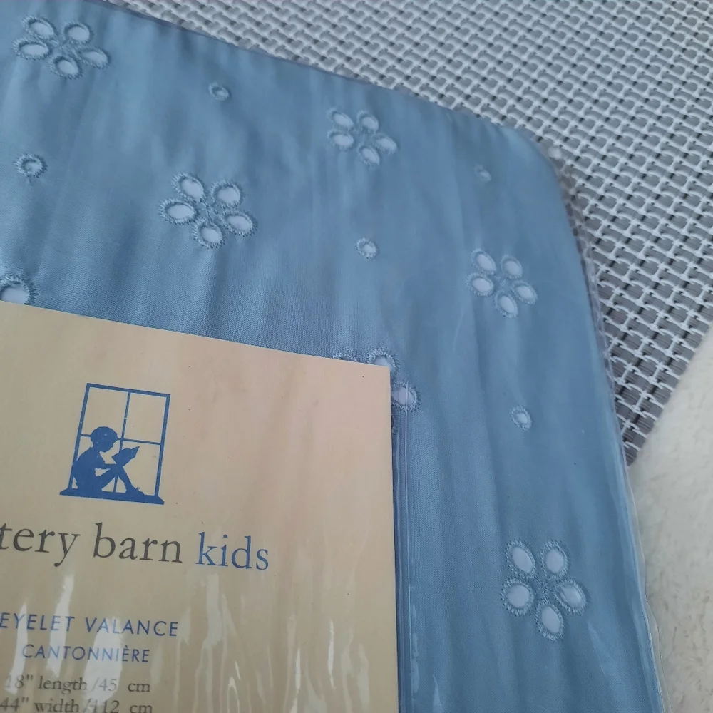 Pottery Barn Kids Eyelet Valance Tie Top Construction Baby Blue Nursery Gift
